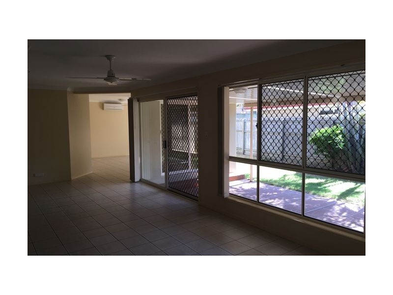 10 Durham Street, Taigum QLD 4018