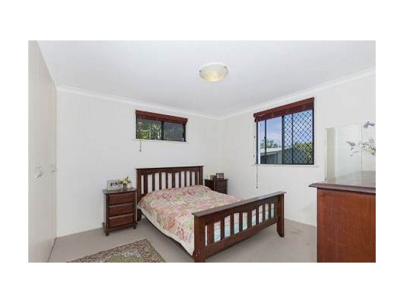19 Kilburn Street, Chermside QLD 4032