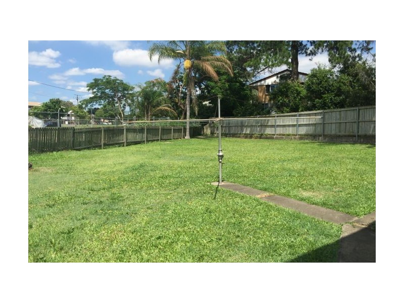 2/21 Bruce Street, Chermside QLD 4032