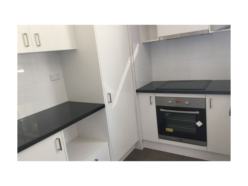 56 Winchester Street, Hamilton QLD 4007