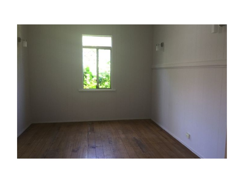 56 Winchester Street, Hamilton QLD 4007