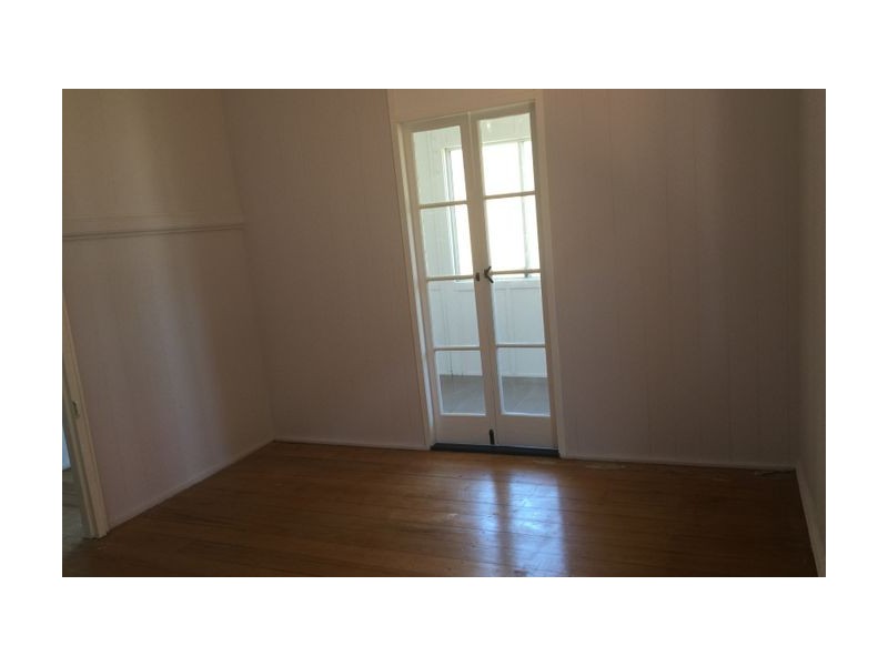 56 Winchester Street, Hamilton QLD 4007