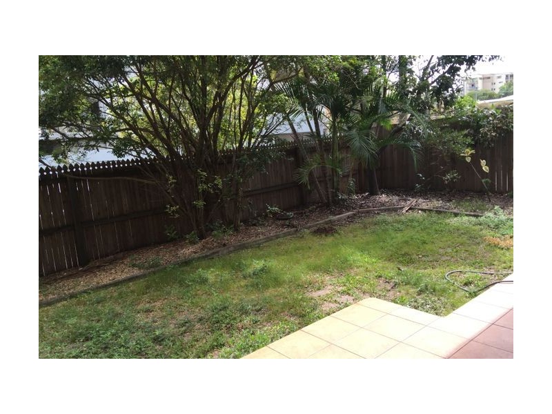 2/64 Union Street, Nundah QLD 4012