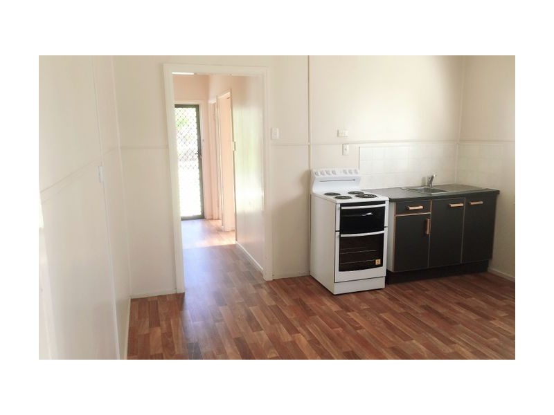 11 Burralong Street, Deagon QLD 4017