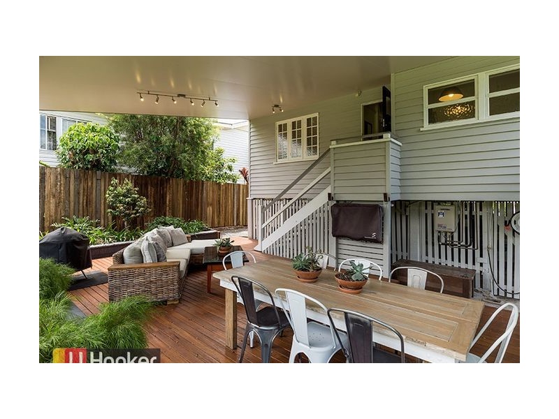 42 Strathmore Street, Kedron QLD 4031