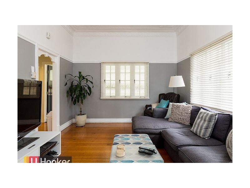 42 Strathmore Street, Kedron QLD 4031