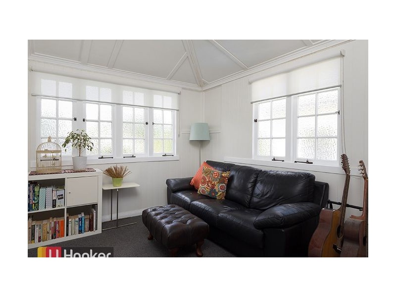 42 Strathmore Street, Kedron QLD 4031