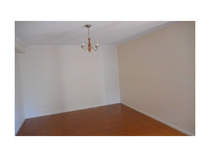 27 Eromba Crescent, Ferny Hills QLD 4055