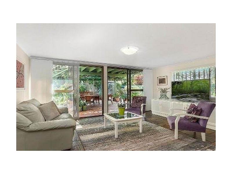 27 Eromba Crescent, Ferny Hills QLD 4055