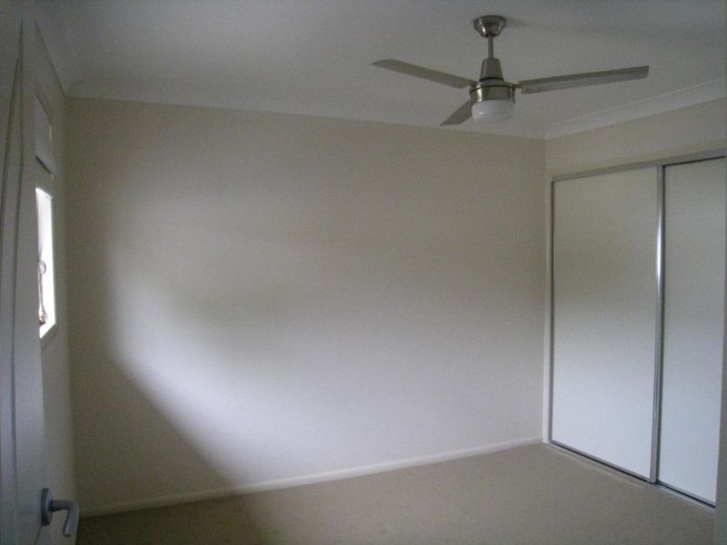 2/9 Curwen Terrace, Chermside QLD 4032