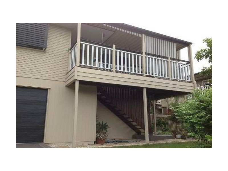 17 Curwen Tce, Chermside QLD 4032