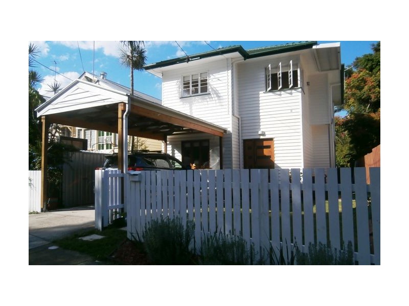 14 Griffith Street, Sandgate QLD 4017