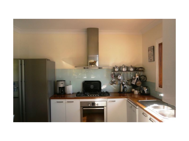 14 Griffith Street, Sandgate QLD 4017