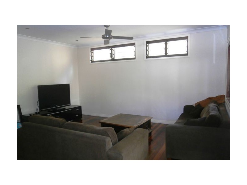 14 Griffith Street, Sandgate QLD 4017