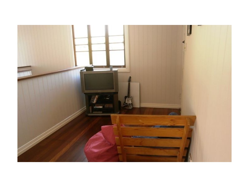 14 Griffith Street, Sandgate QLD 4017