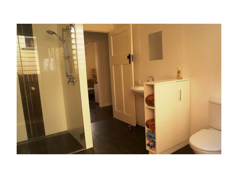 14 Griffith Street, Sandgate QLD 4017