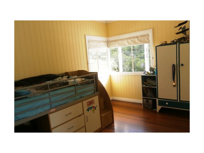 14 Griffith Street, Sandgate QLD 4017