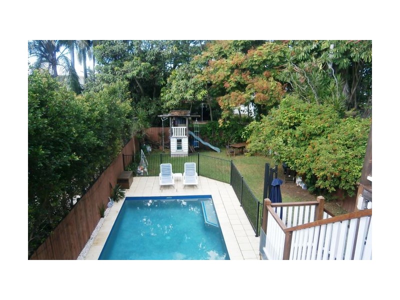 14 Griffith Street, Sandgate QLD 4017