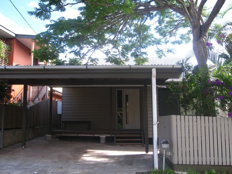 12 Castle Street, Kedron QLD 4031