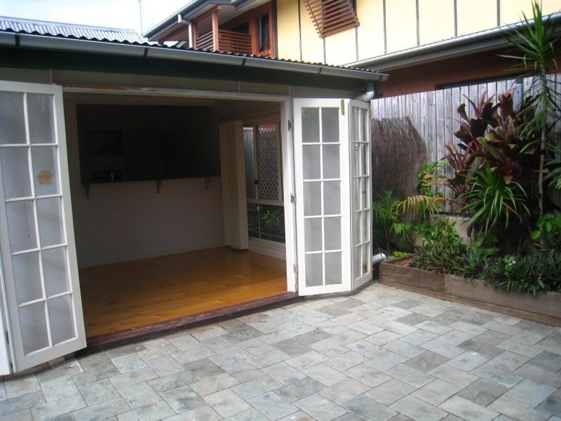 12 Castle Street, Kedron QLD 4031