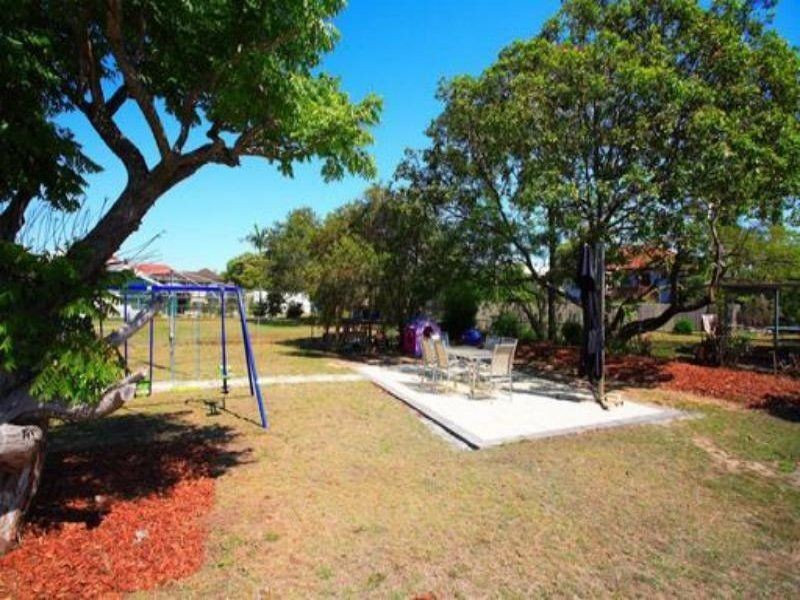 27 Chigwell Street, Wavell Heights QLD 4012