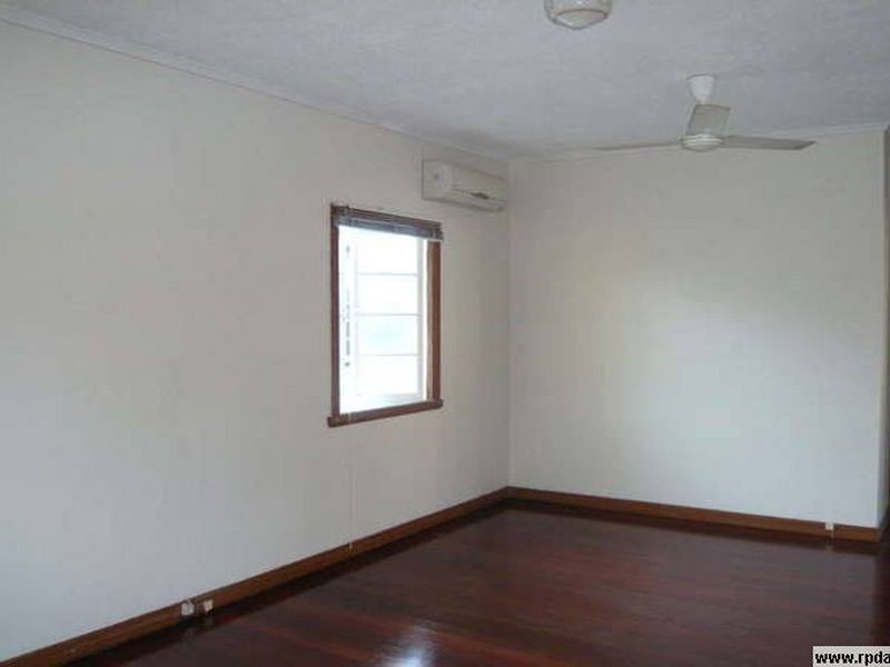 35 Kidston Terrace, Chermside QLD 4032