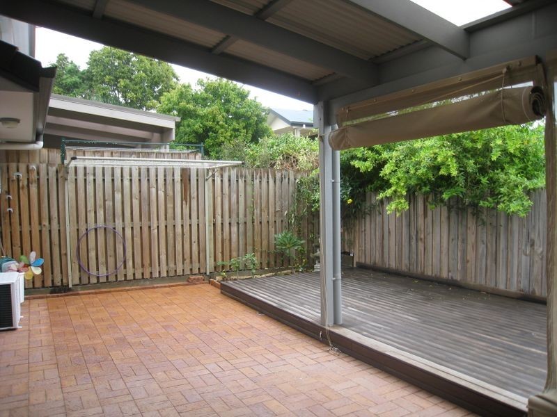 2/15 Cowan Street, Chermside QLD 4032