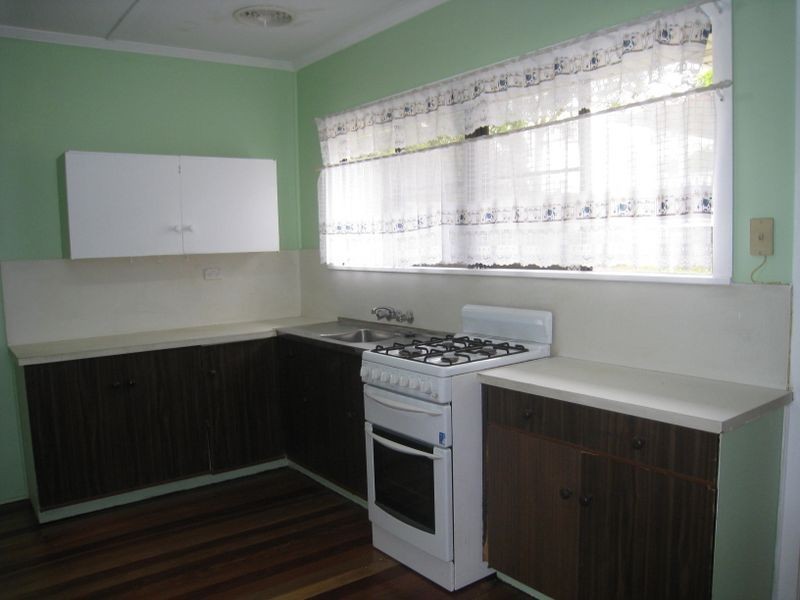 12 Alleena Street, Chermside QLD 4032