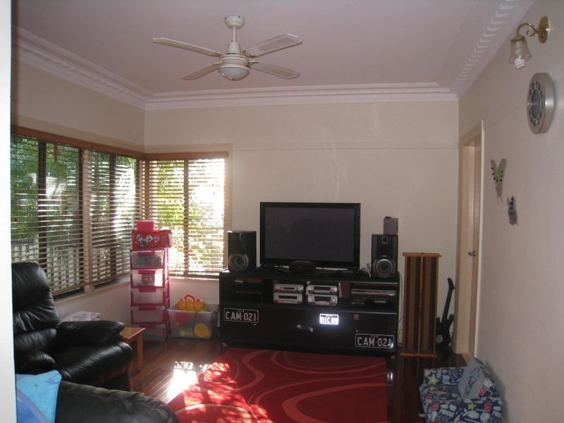 179 Edinburgh Castle Road, Wavell Heights QLD 4012