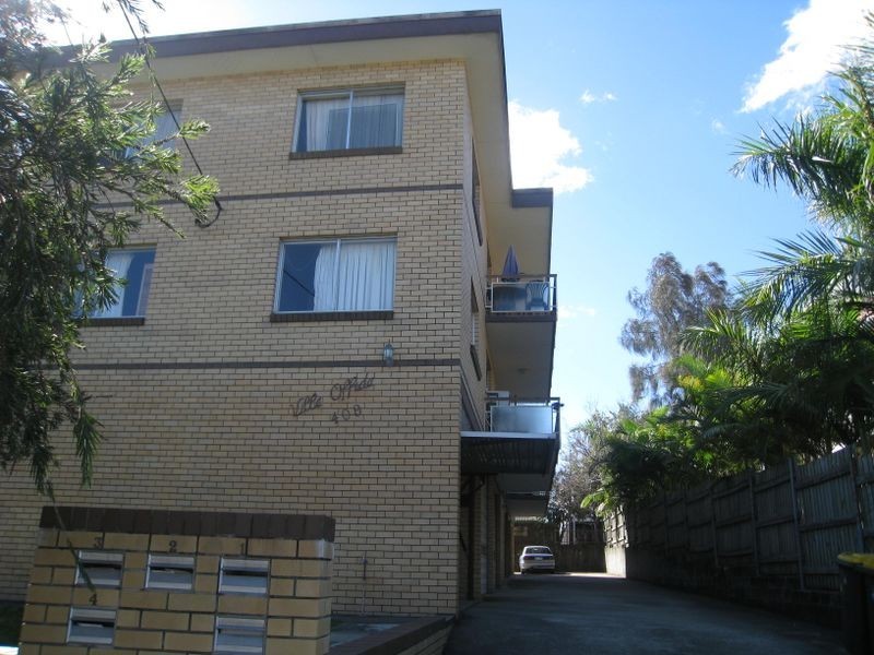 4/409 Rode Rd, Chermside QLD 4032