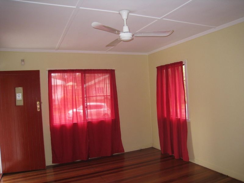 12 Alleena Street, Chermside QLD 4032