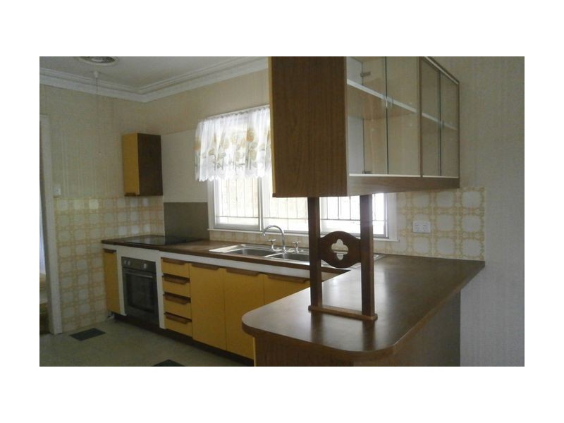 8 Lupton Street, Chermside West QLD 4032