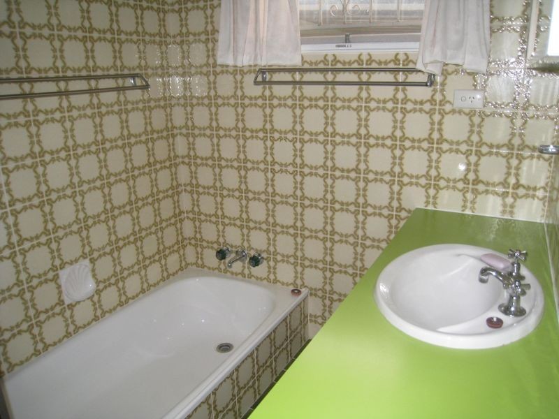 8 Lupton Street, Chermside West QLD 4032