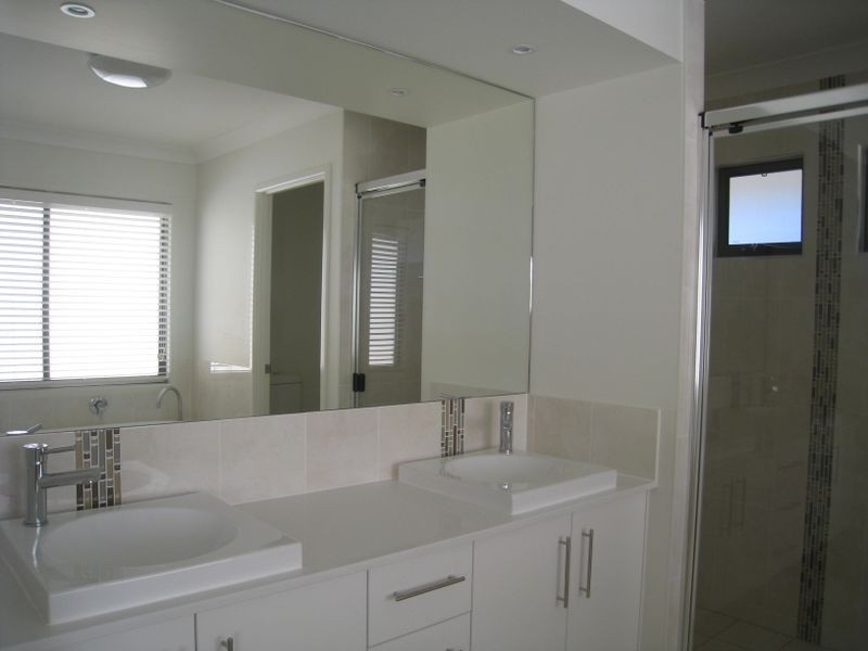 123 White Street, Wavell Heights QLD 4012