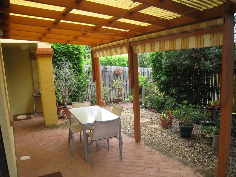 2/26 Kingsmill Street, Chermside QLD 4032