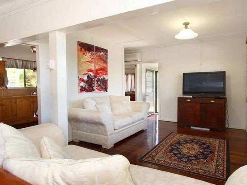 99 Silvan Road, Deagon QLD 4017