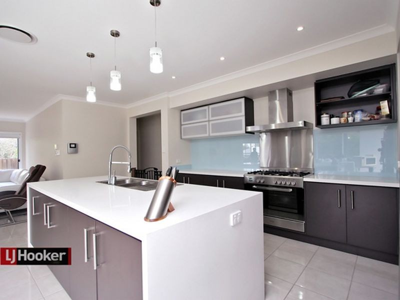 27 Nevitt Street, Stafford QLD 4053