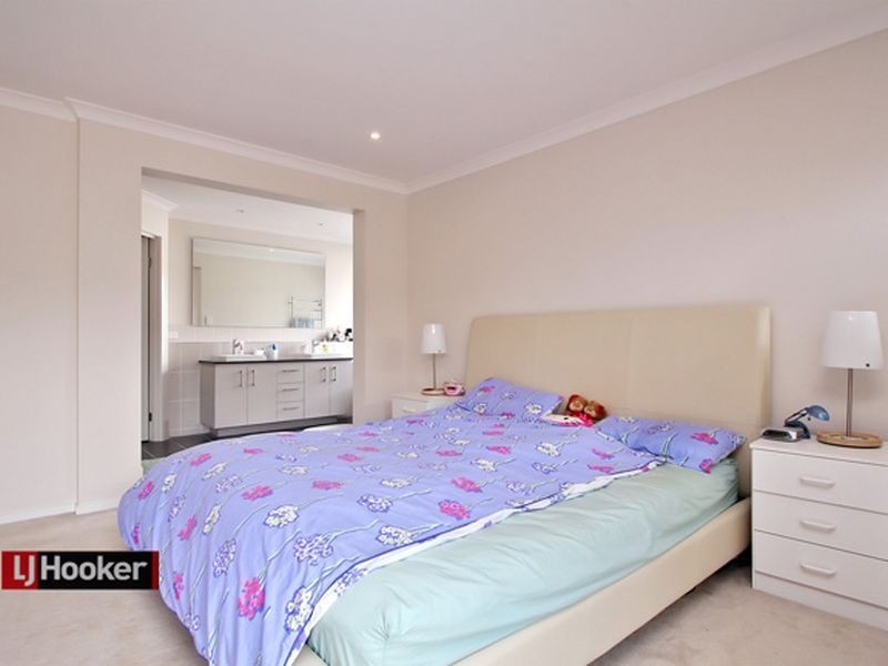 27 Nevitt Street, Stafford QLD 4053