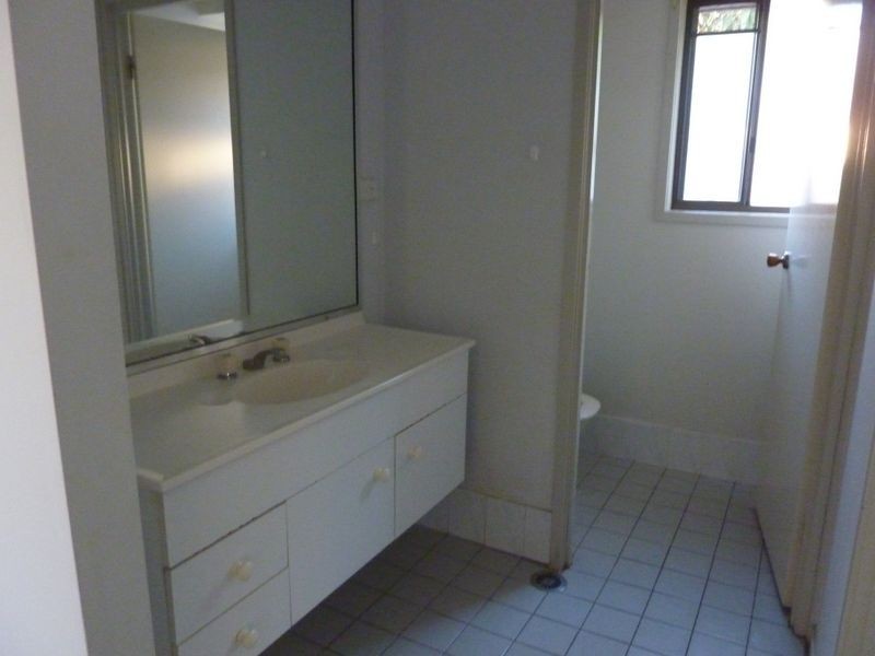 20 Benyon Street, Wavell Heights QLD 4012