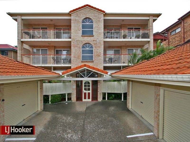 2/26 Hilltop, Chermside QLD 4032