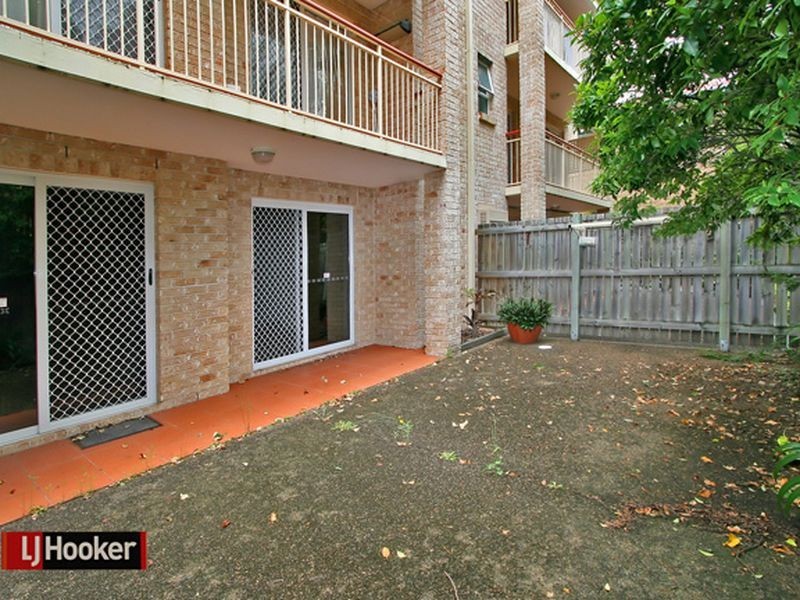 2/26 Hilltop, Chermside QLD 4032