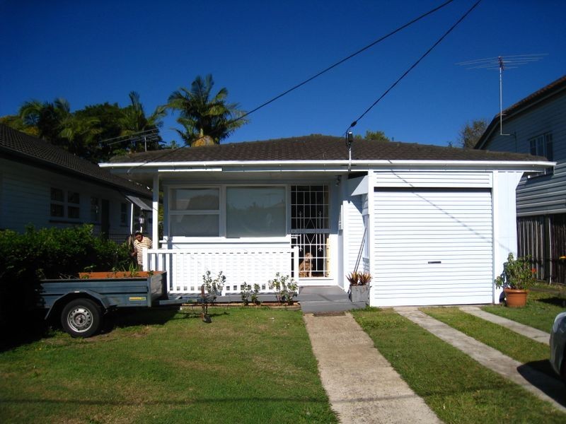 44 Sparkes Street, Chermside QLD 4032