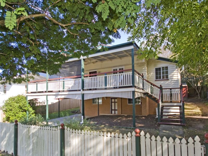 94 Bayview Terrace, Wavell Heights QLD 4012