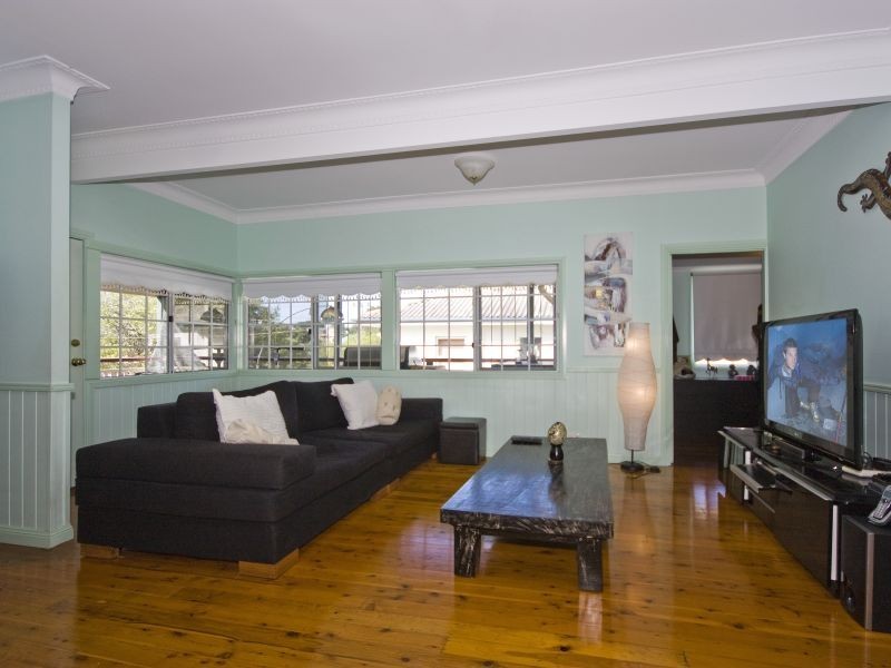 94 Bayview Terrace, Wavell Heights QLD 4012