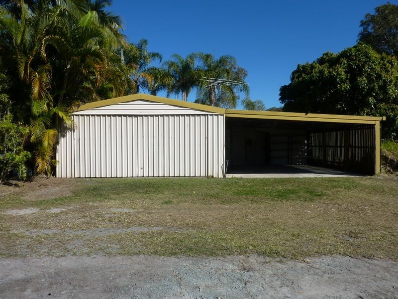 815 Carmody Lane, Ningi QLD 4511