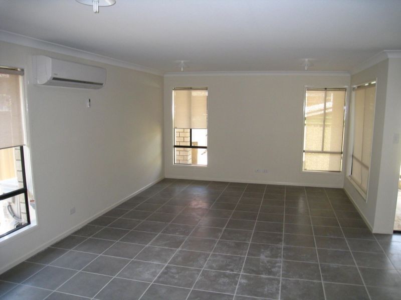 34 Bowen Street, Deagon QLD 4017