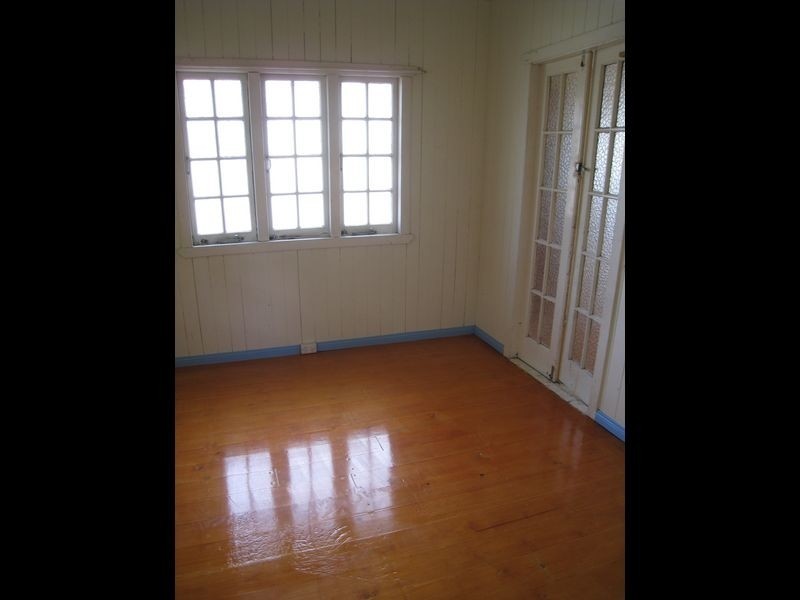 11 Julia Street, Nundah QLD 4012