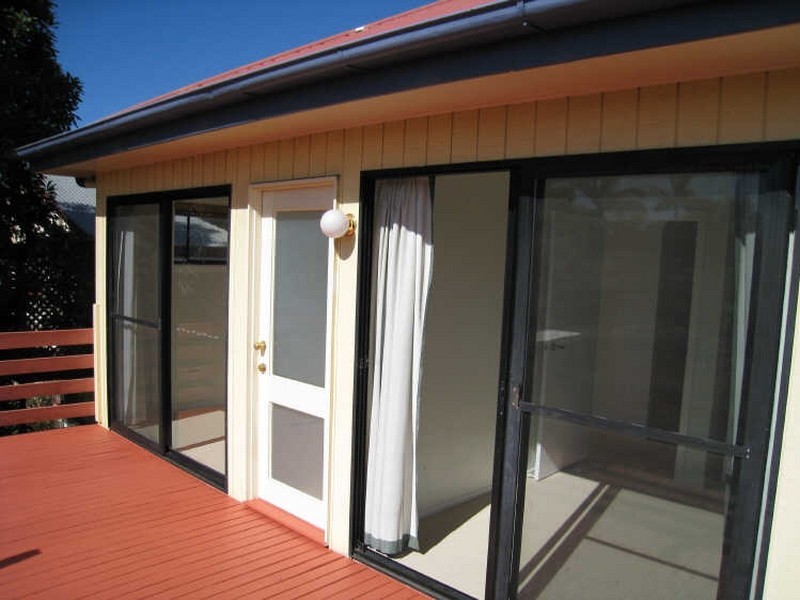 30 Thirteenth Avenue, Brighton QLD 4017