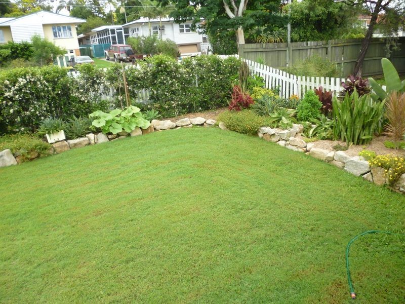203 Hamilton Road, Wavell Heights QLD 4012