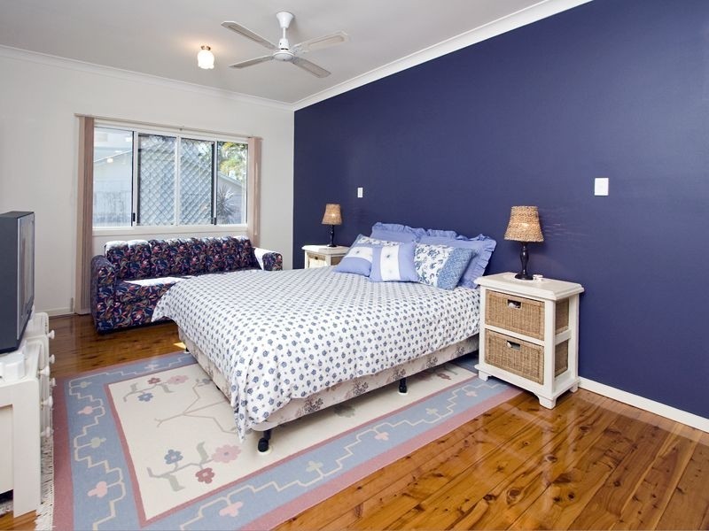 6 Thirteenth Avenue, Brighton QLD 4017